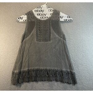 Agnes & Dora Top with Waffle Design on Neck and sides, Lace Trim, Gray Size L